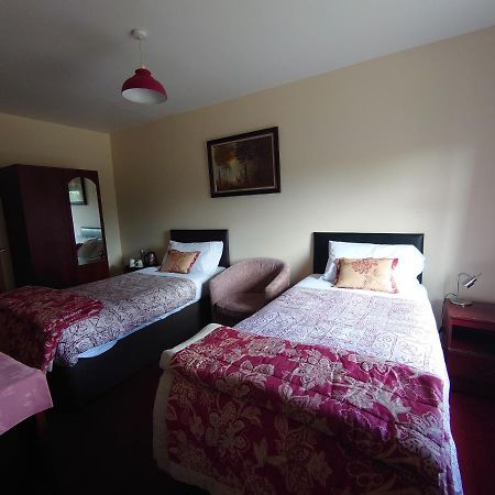 Town Clock Guesthouse Donegal Town ภายนอก รูปภาพ
